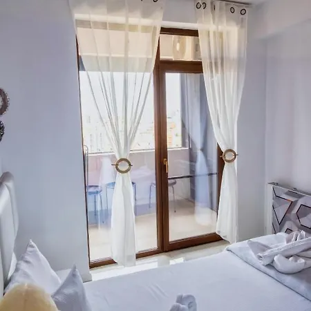 Apartment Zig Zag